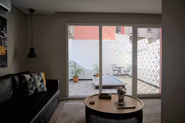 Alojamento - Terraço Privativo em Odivelas