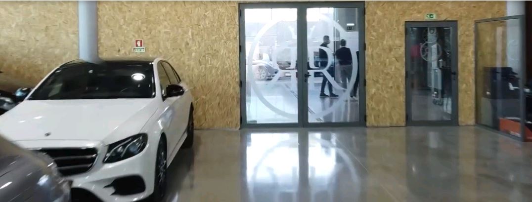 RACAR - Stand de Automóveis e Oficina de Automóveis